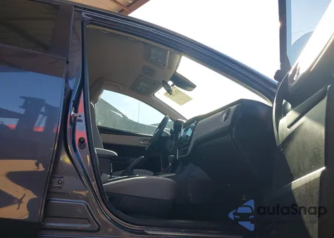 2017 Toyota Corolla Le из США, поврежденный, VIN 2T1BURHE9HC833475